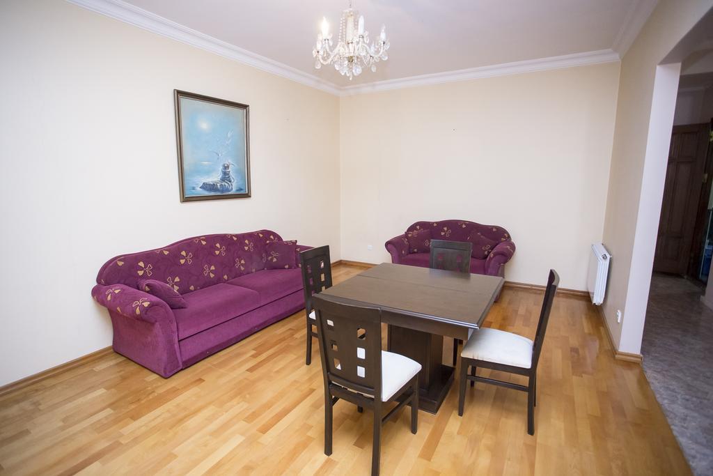 Batumi City Center Apartment Экстерьер фото