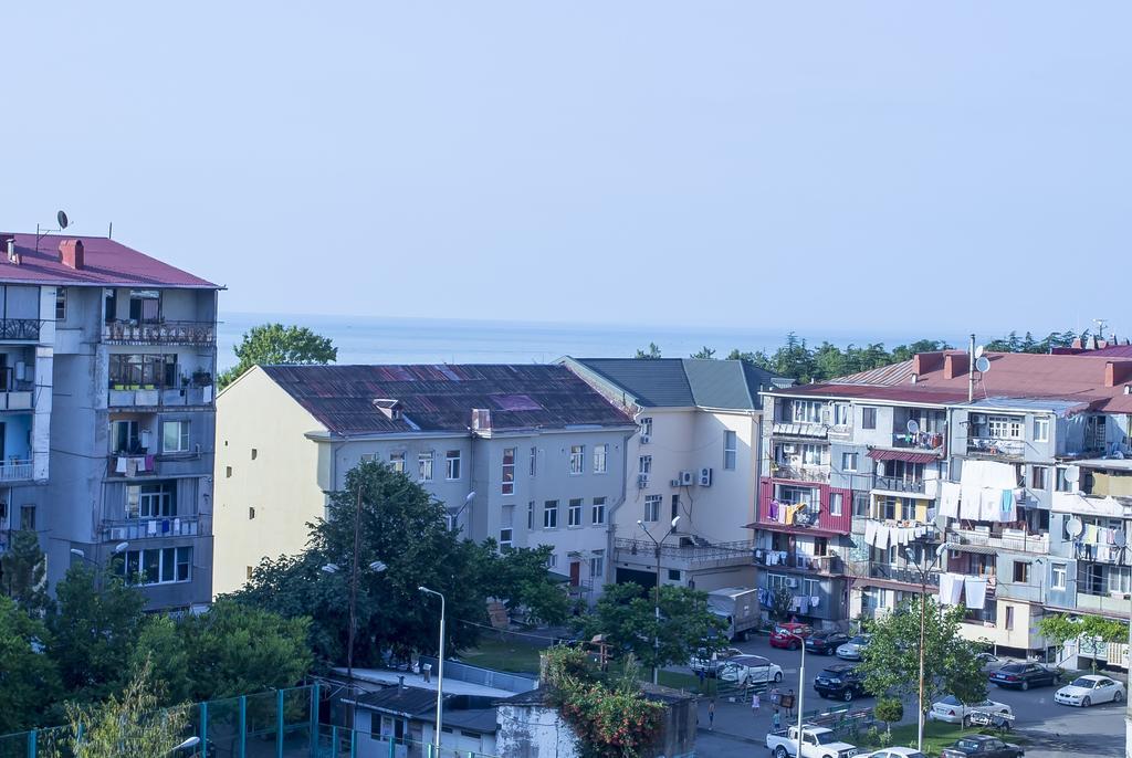 Batumi City Center Apartment Экстерьер фото